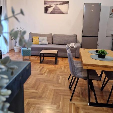 Apartment Luki Novi Sad Exteriör bild