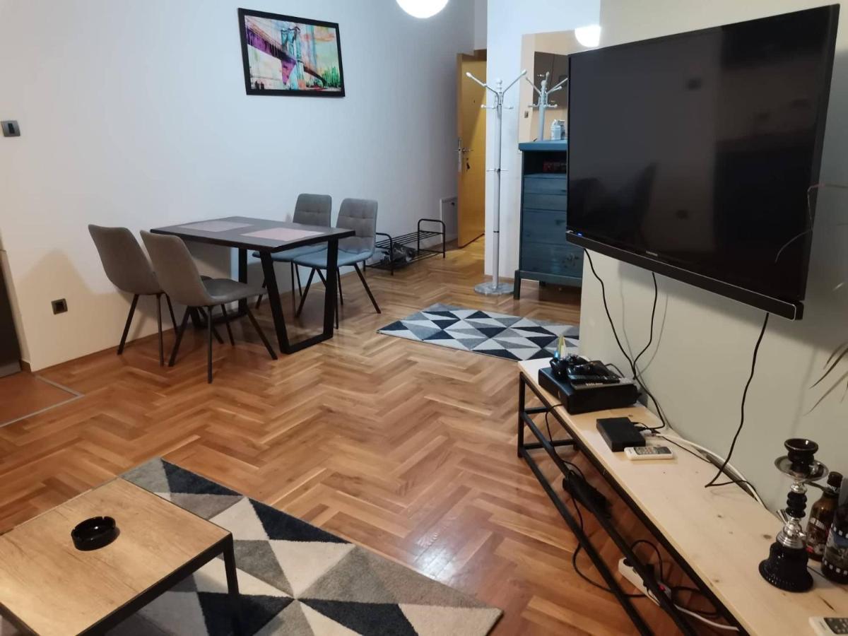 Apartment Luki Novi Sad Exteriör bild